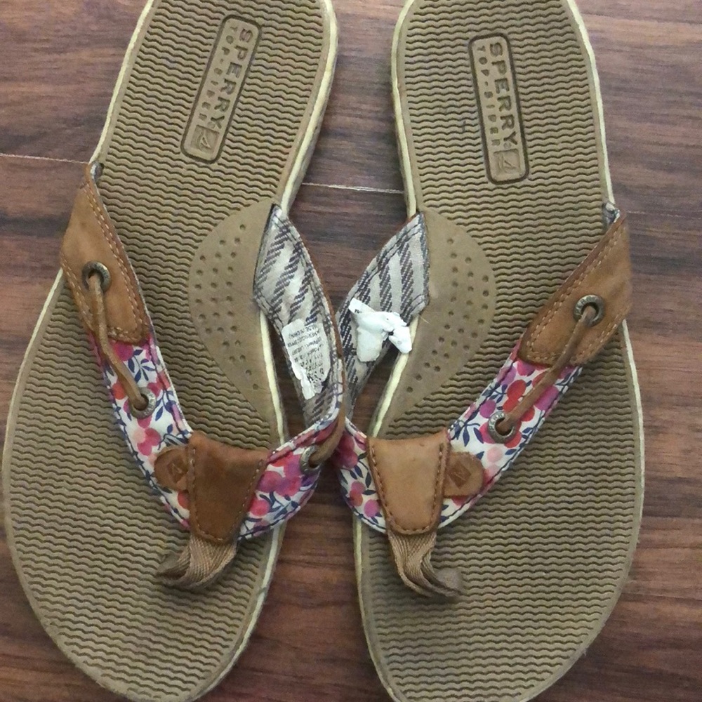 Sperry Flip Flops